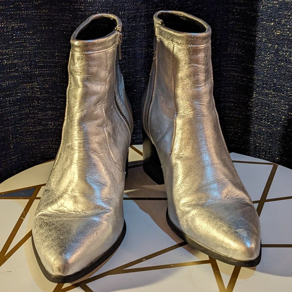 EUC Silver ASOS Mens Pointy Boots Glam Rocker Leather USA 11